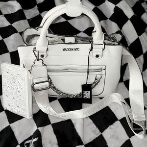 Madden NYC Tote Handbag (Ivory)